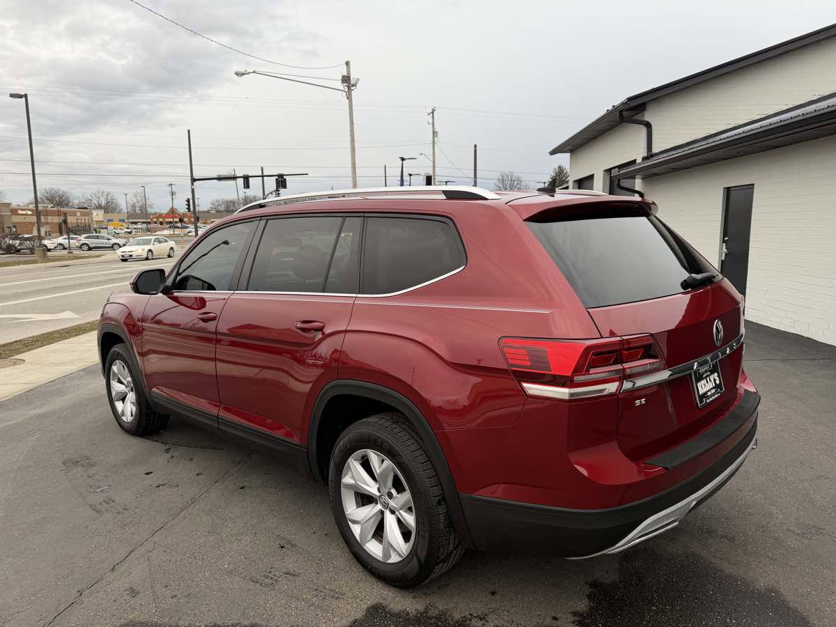 Used 2018 Volkswagen Atlas SE image 3