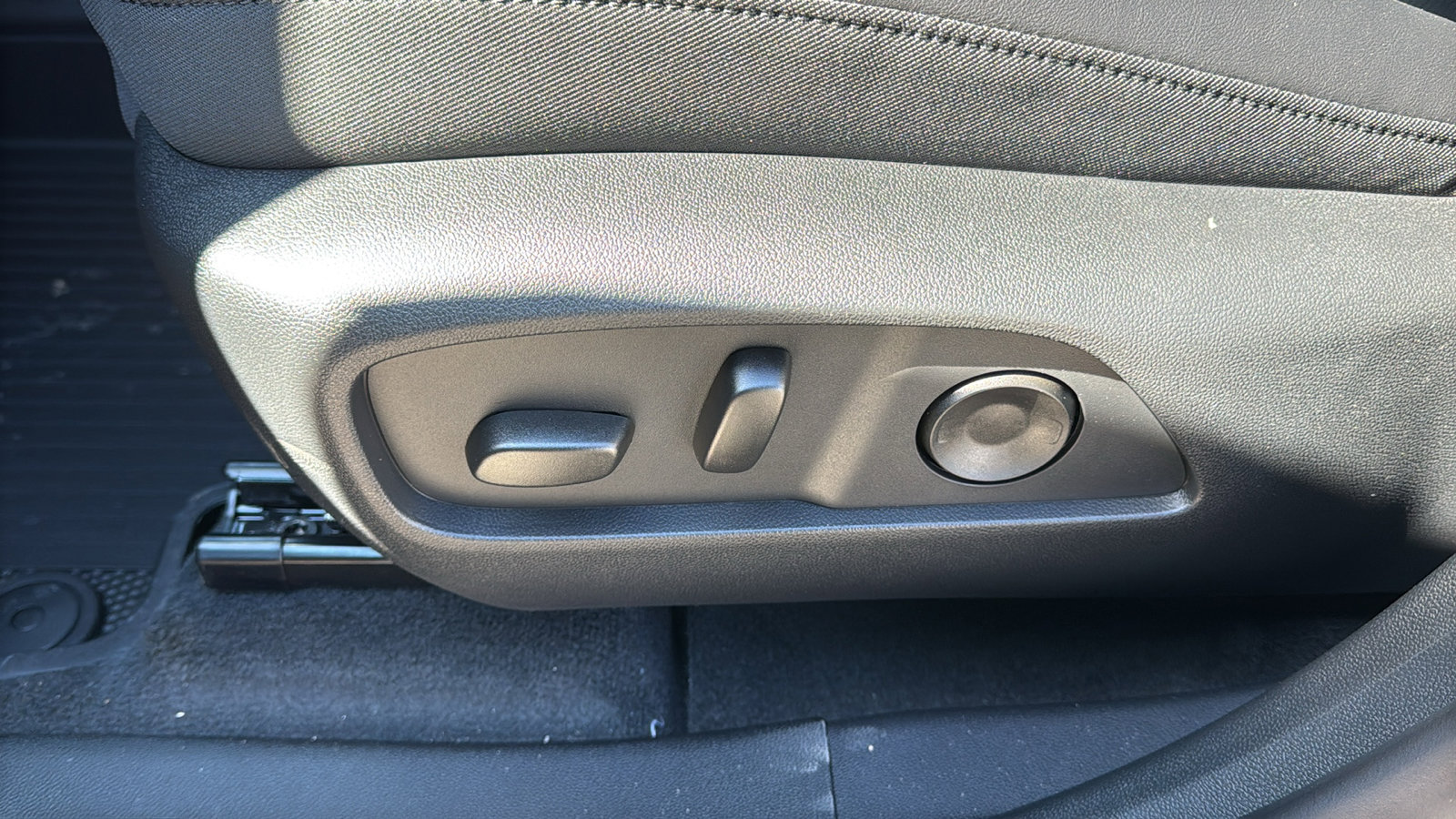 New 2026 GMC Terrain Elevation w/ Elevation Premium Package image 8