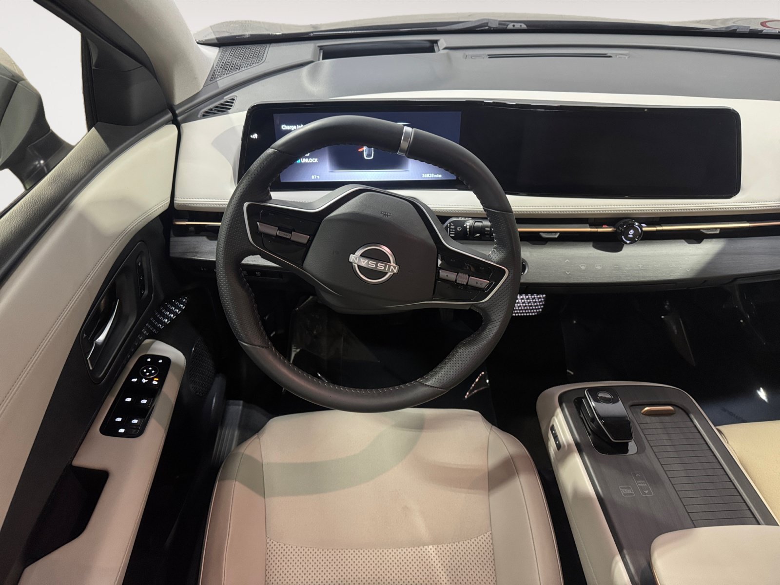 Used 2023 Nissan Ariya FWD image 11