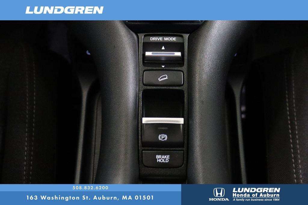 Used 2024 Honda HR-V LX image 25