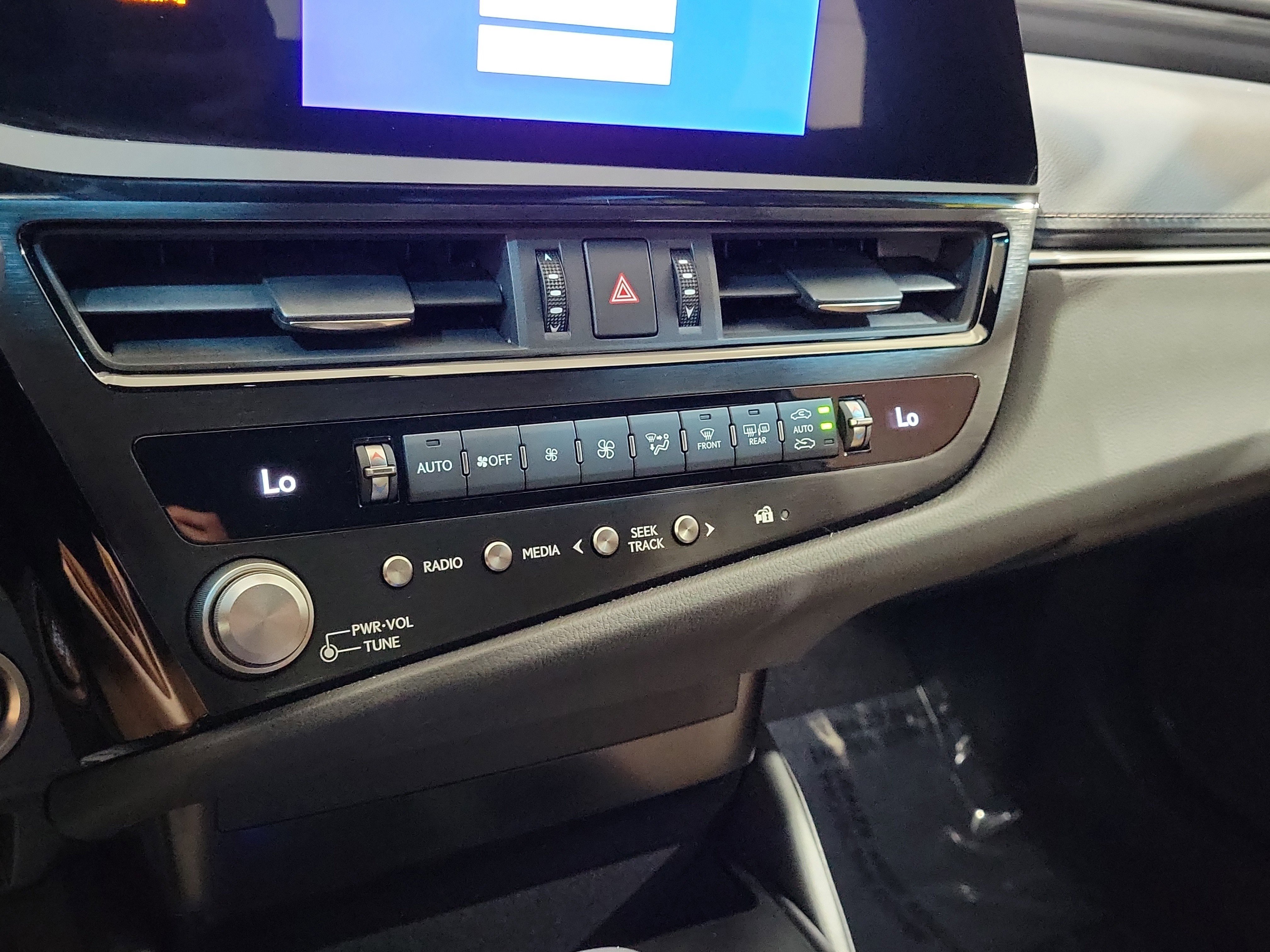 Used 2023 Lexus ES 350 w/ Accessory Package (Z2) image 20