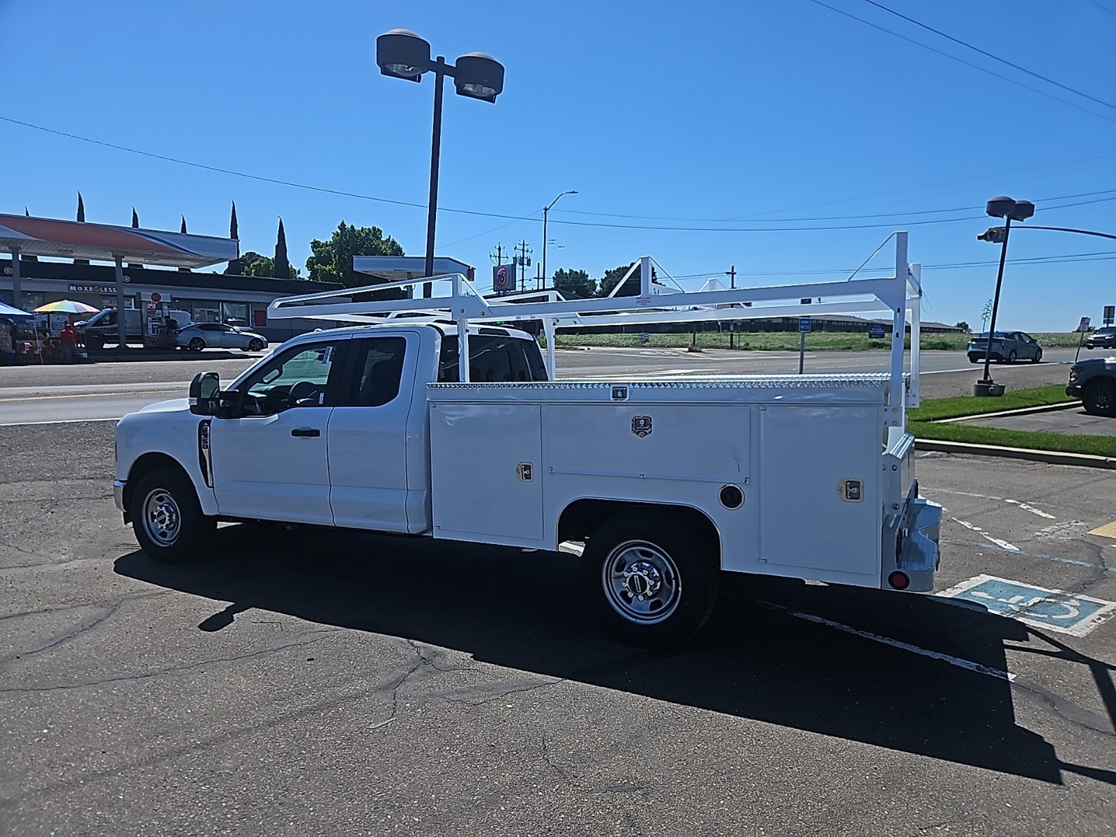 New 2026 Ford F350 XL w/ XL Chrome Package RWD image 3