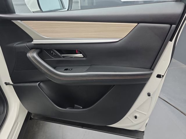 Used 2024 MAZDA CX-90 Plug-In Hybrid w/ Preferred image 50