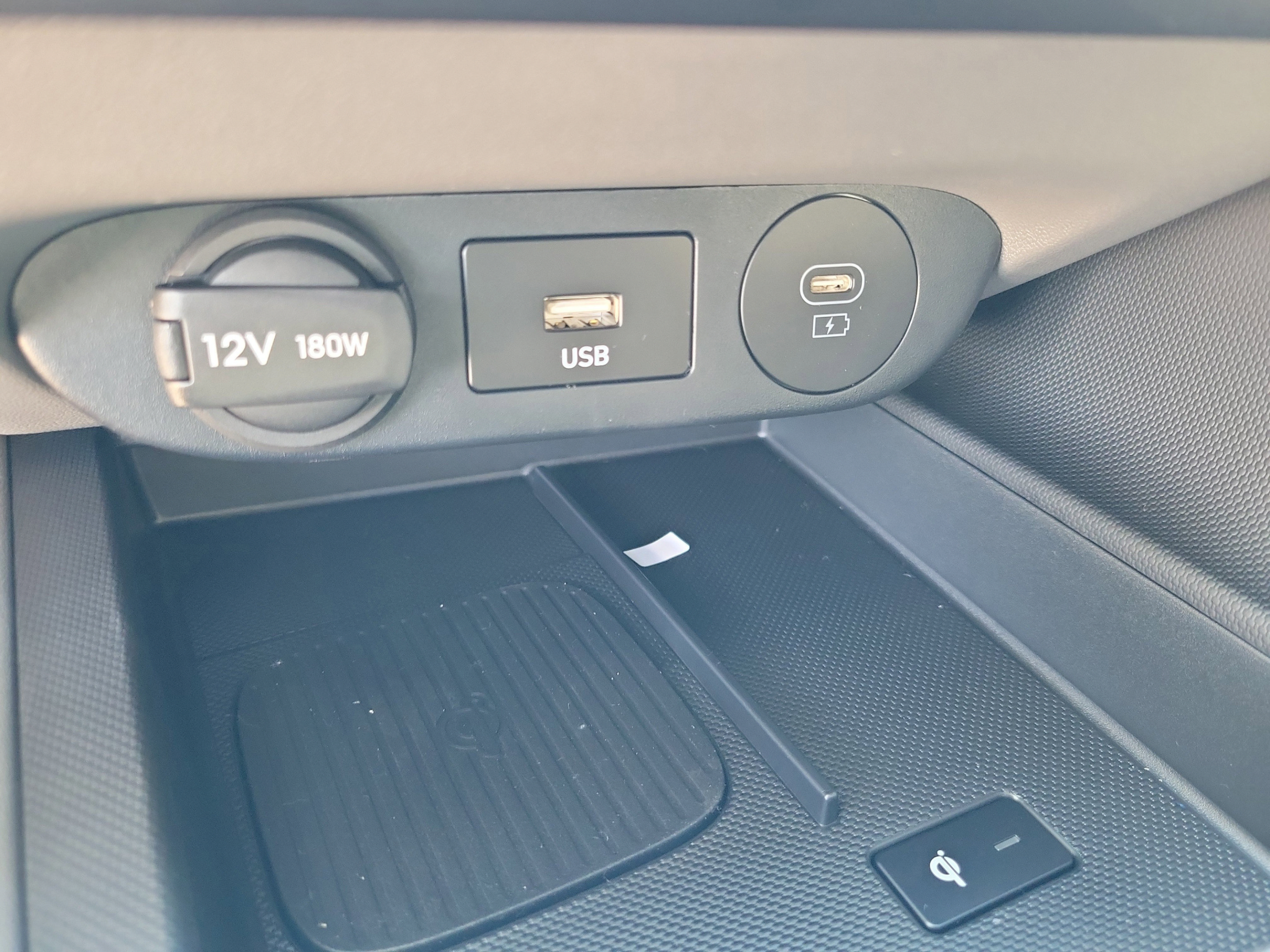 New 2026 Hyundai Elantra SEL Sport Premium FWD image 19