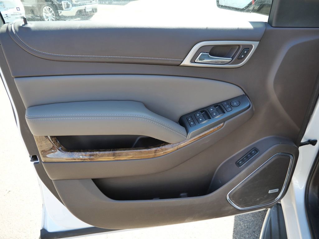 Used 2016 GMC Yukon XL Denali w/ Open Road Package image 32