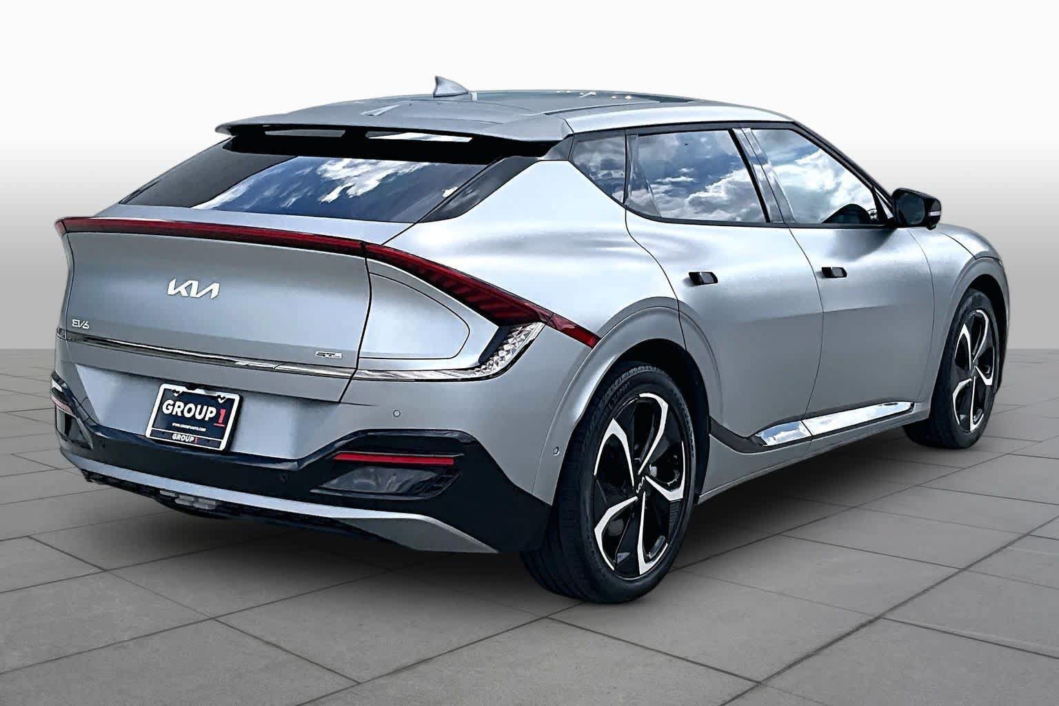 Certified 2023 Kia EV6 GT-Line w/ GT-Line White Seat Package AWD/4WD image 11