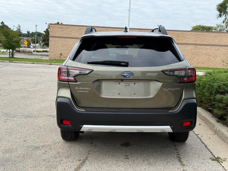 Used 2024 Subaru Outback Limited AWD/4WD image 4