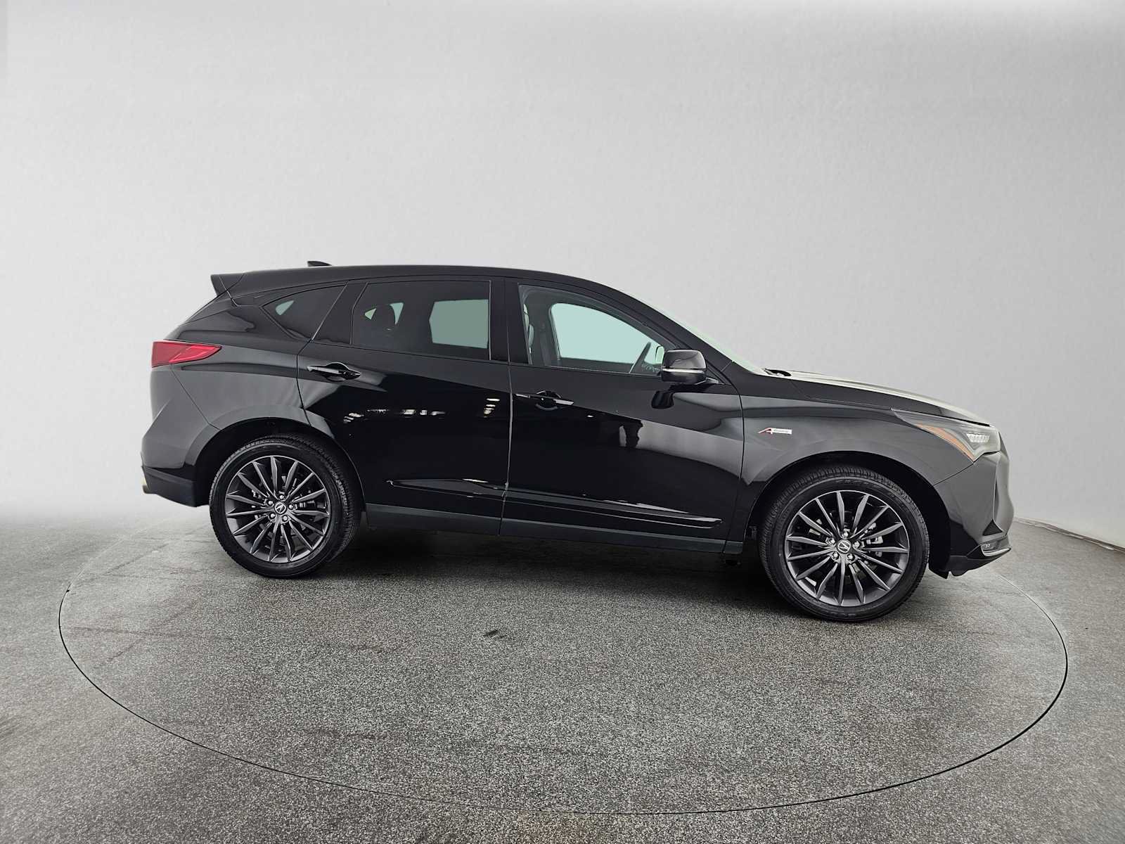 Used 2023 Acura RDX w/ Advance Package AWD/4WD image 2