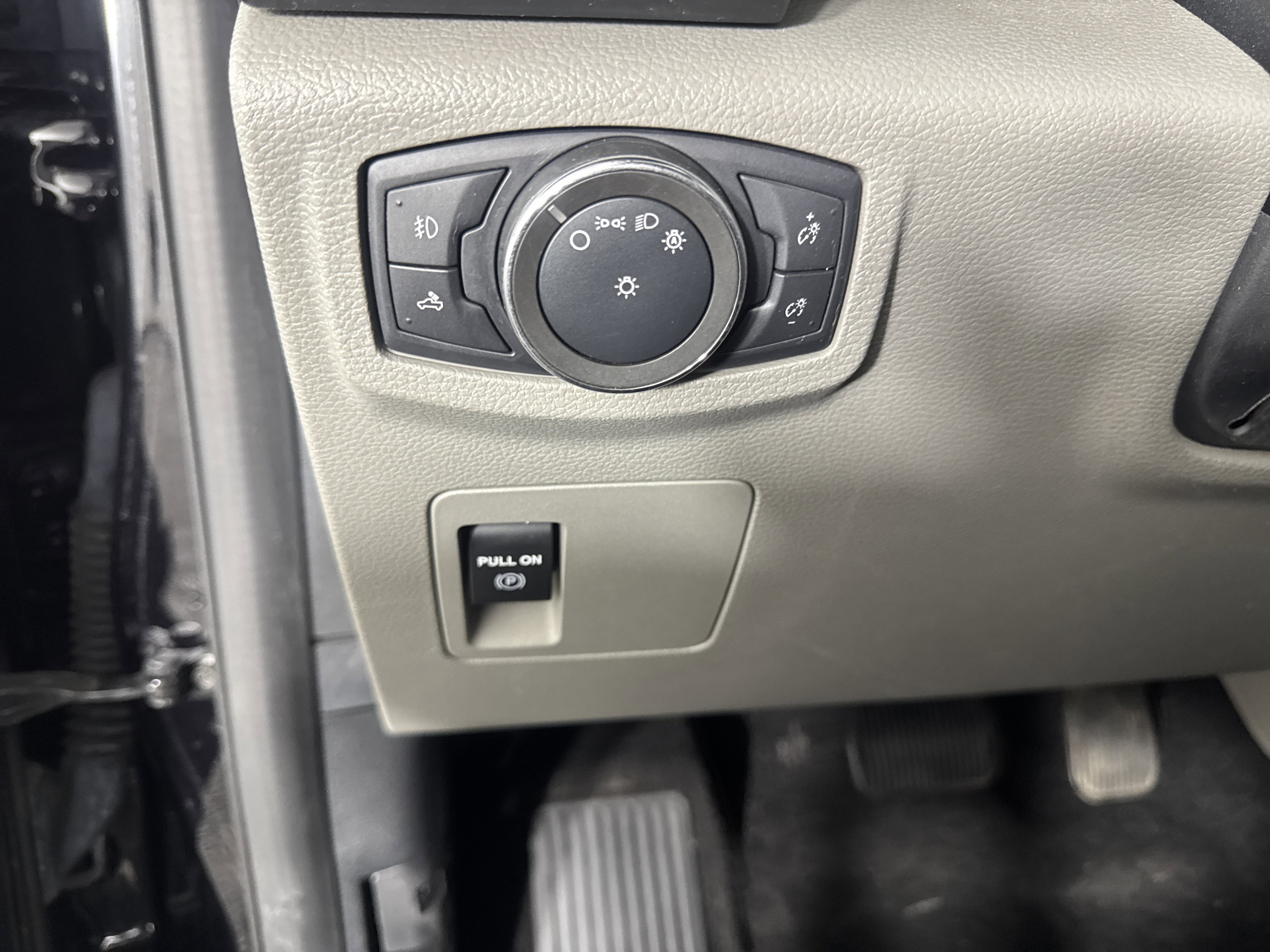 Used 2019 Ford F150 XL w/ Equipment Group 101A Mid image 23