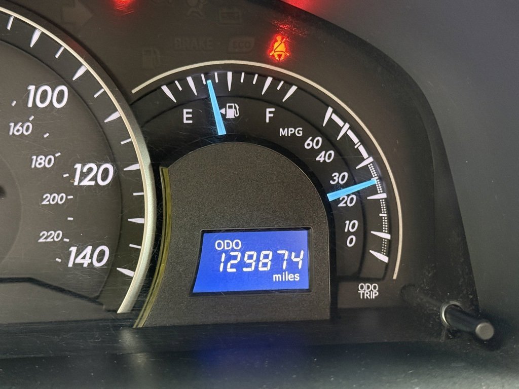 Used 2013 Toyota Camry LE image 31