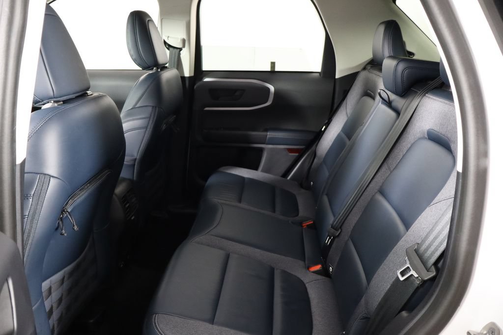 Used 2023 Ford Bronco Sport Outer Banks AWD/4WD image 16