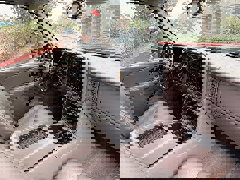 Used 2006 Chevrolet Silverado 3500 LT w/ Heavy-Duty Power Package image 15