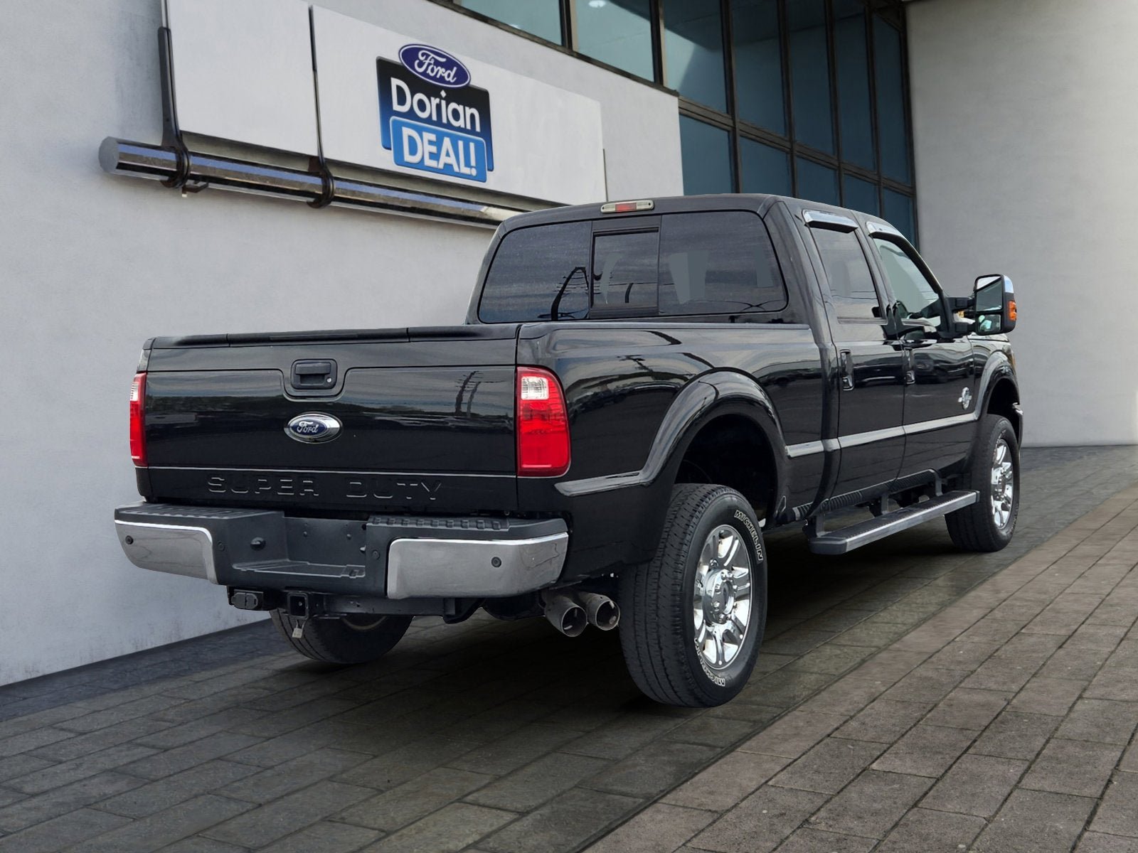 Used 2015 Ford F250 Lariat w/ Lariat Ultimate Package AWD/4WD image 3
