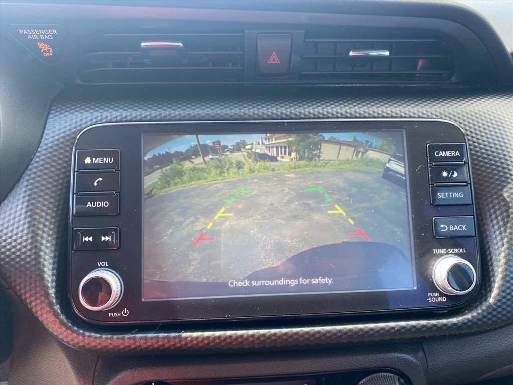 Used 2022 Nissan Kicks SV FWD image 11