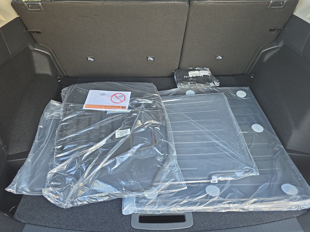 New 2026 Nissan Rogue Dark Armor FWD image 12