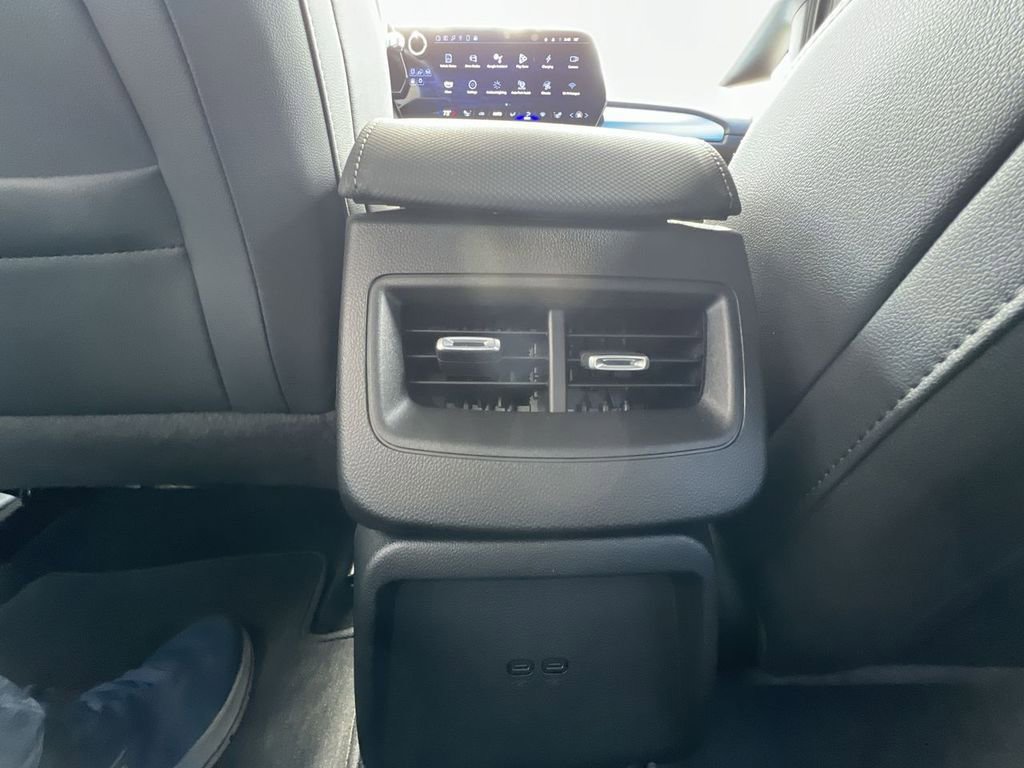 Certified 2024 Chevrolet Equinox EV LT w/ Active Safety Package 3 image 20