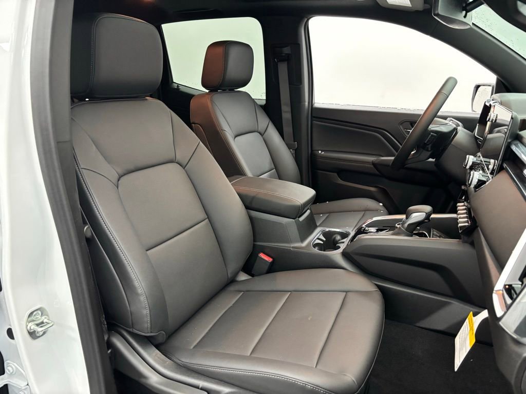 New 2026 GMC Canyon Elevation w/ Convenience Package image 32