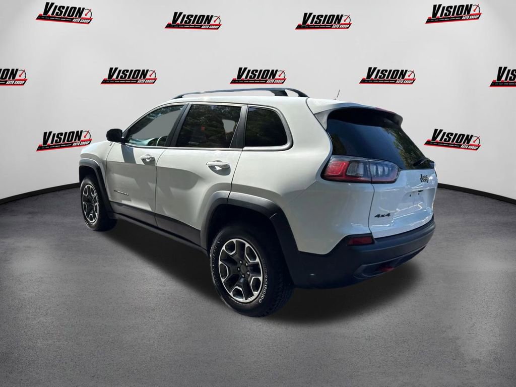 Used 2022 Jeep Cherokee Trailhawk image 7