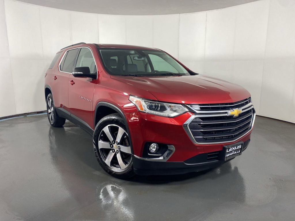 Used 2019 Chevrolet Traverse LT w/ LT Premium Package FWD image 4