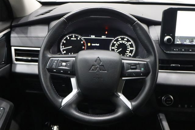 Used 2022 Mitsubishi Outlander SE AWD/4WD image 24