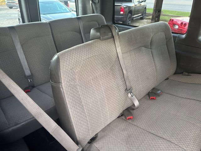 Used 2019 Chevrolet Express 3500 LT w/ LT Preferred Equipment Group image 12