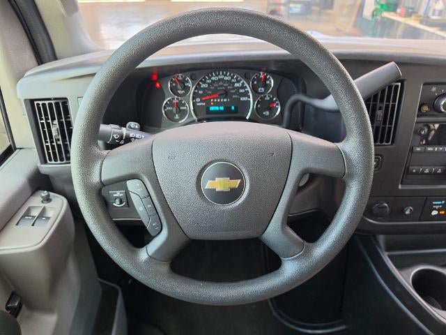 Used 2025 Chevrolet Express 3500 LT w/ LT Preferred Equipment Group RWD image 14