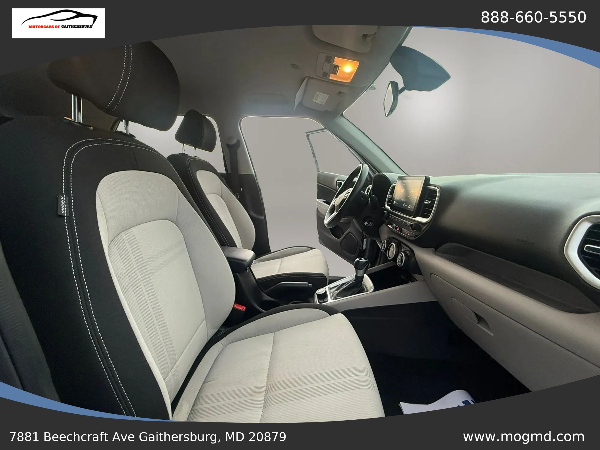 Used 2021 Hyundai Venue SEL w/ Cargo Package FWD image 9
