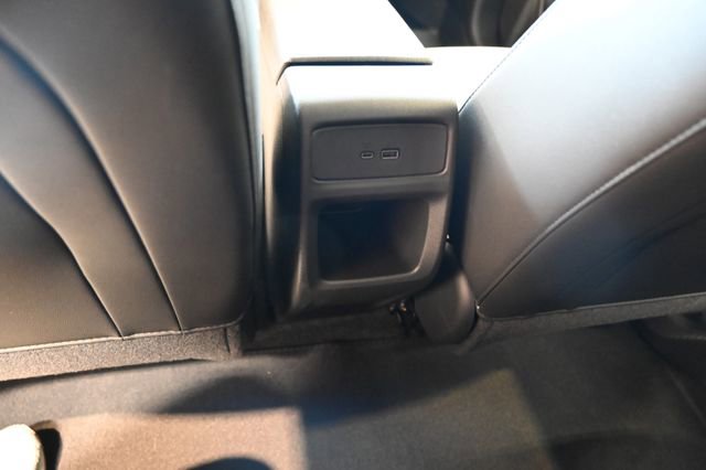 Used 2025 Chevrolet Trax LT w/ Driver Confidence Package FWD image 24