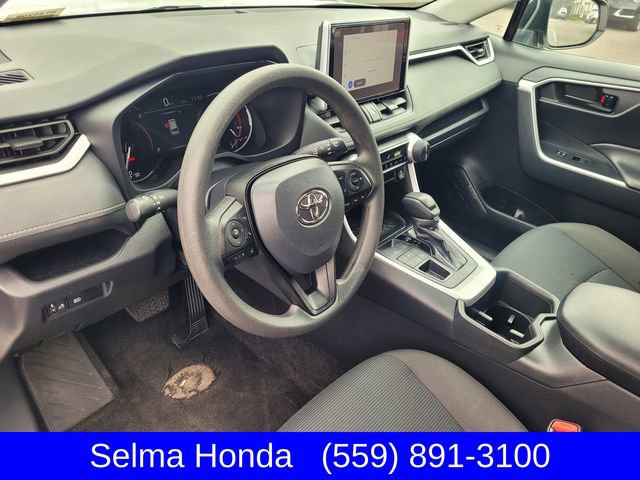Used 2024 Toyota RAV4 LE image 7
