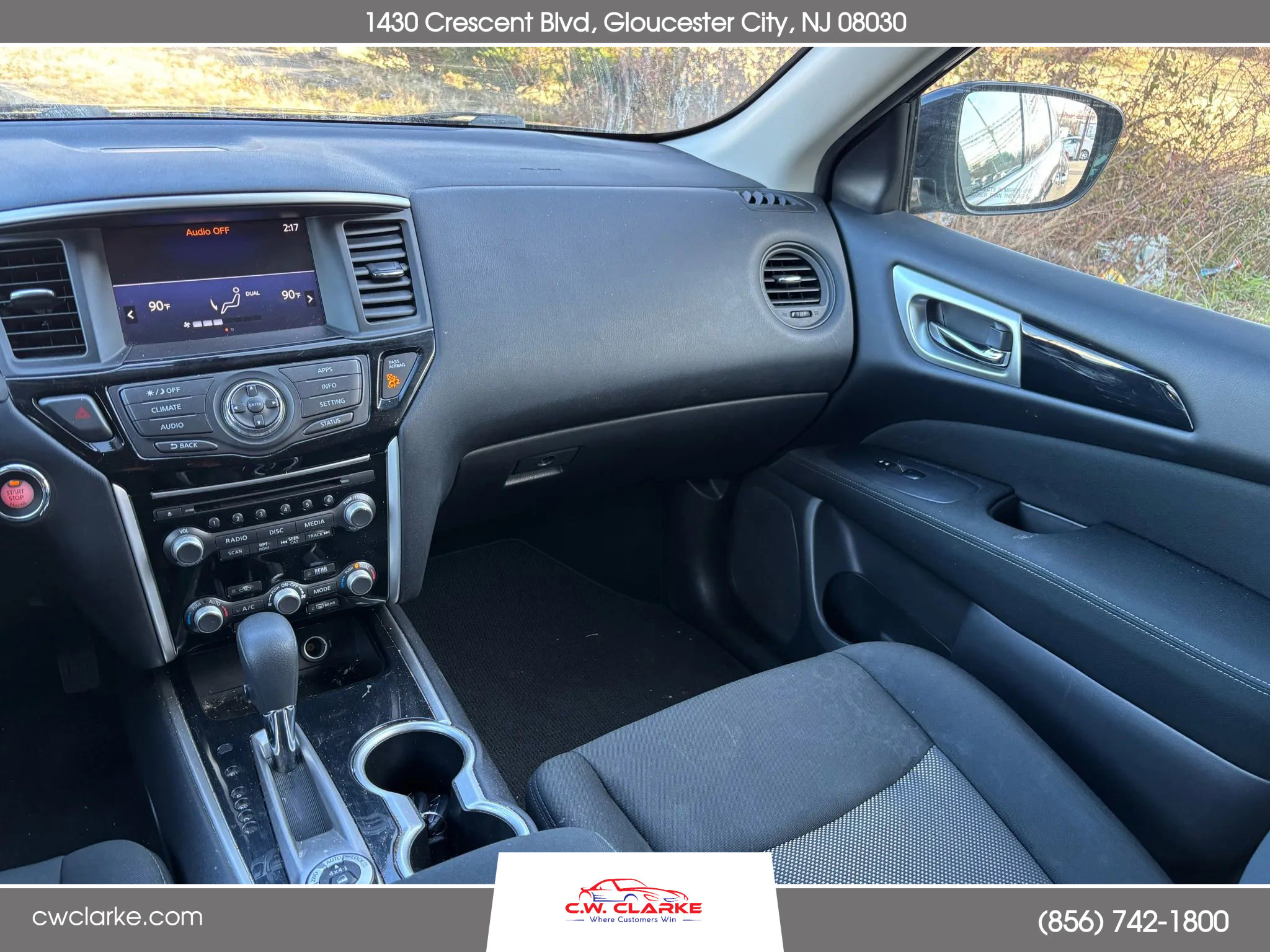 Used 2017 Nissan Pathfinder S image 15