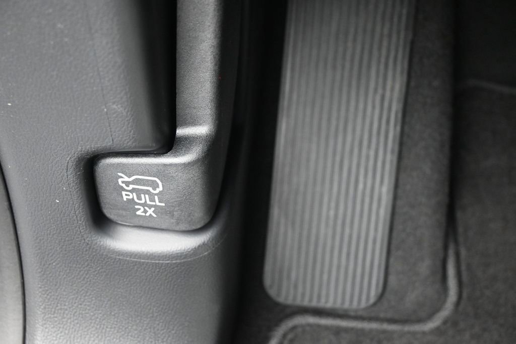 New 2026 Ford Explorer Platinum AWD/4WD image 23