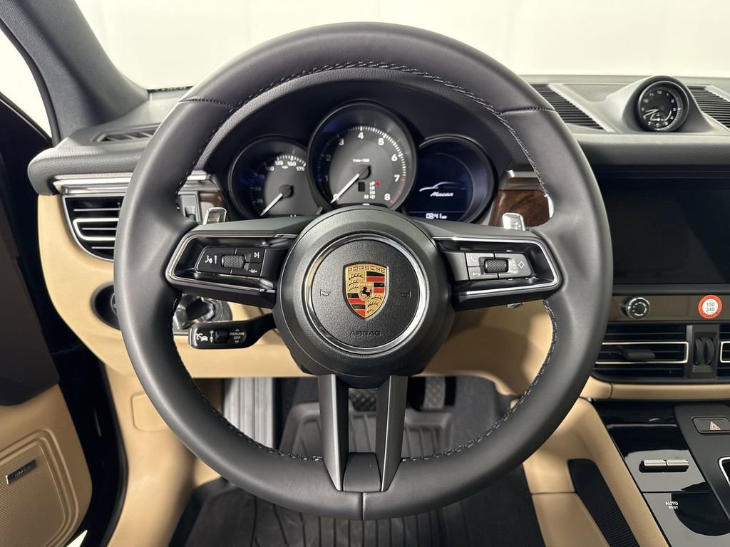 New 2026 Porsche Macan AWD/4WD image 36