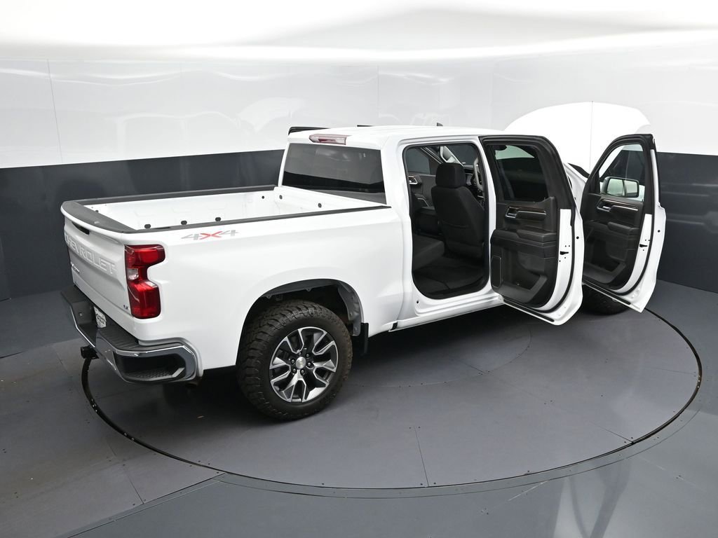 Used 2023 Chevrolet Silverado 1500 LT AWD/4WD image 42