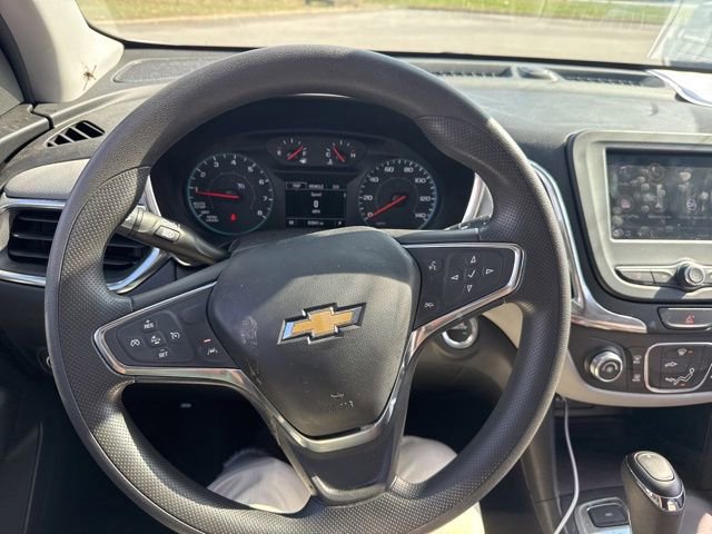 Used 2021 Chevrolet Equinox LS w/ LS Convenience Package image 21