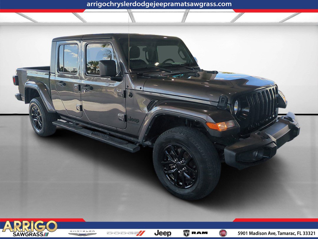 Used 2022 Jeep Gladiator Sport AWD/4WD image 1