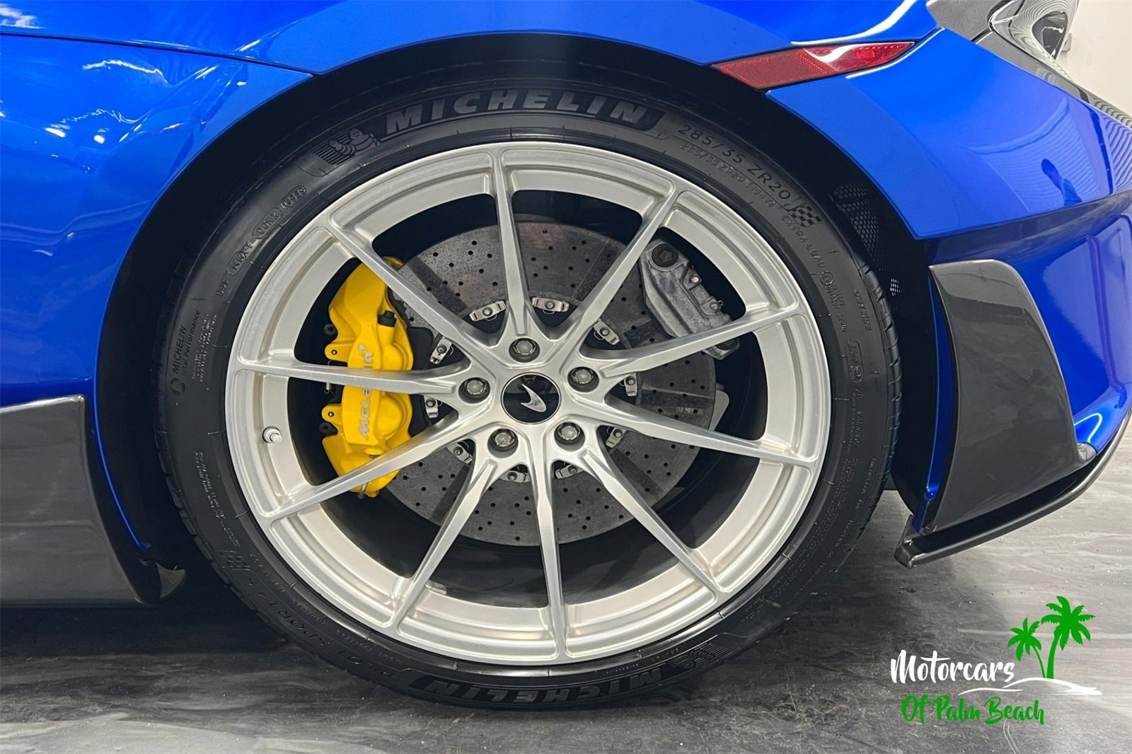 Used 2020 McLaren 600LT Spider image 27