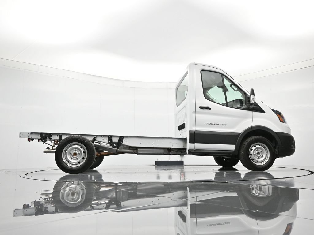 New 2025 Ford Transit 250 w/ Upfitter Package RWD image 34
