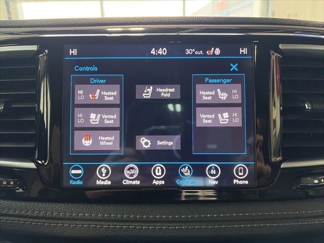 Certified 2019 Chrysler Pacifica Limited w/ Tire & Wheel Group image 20