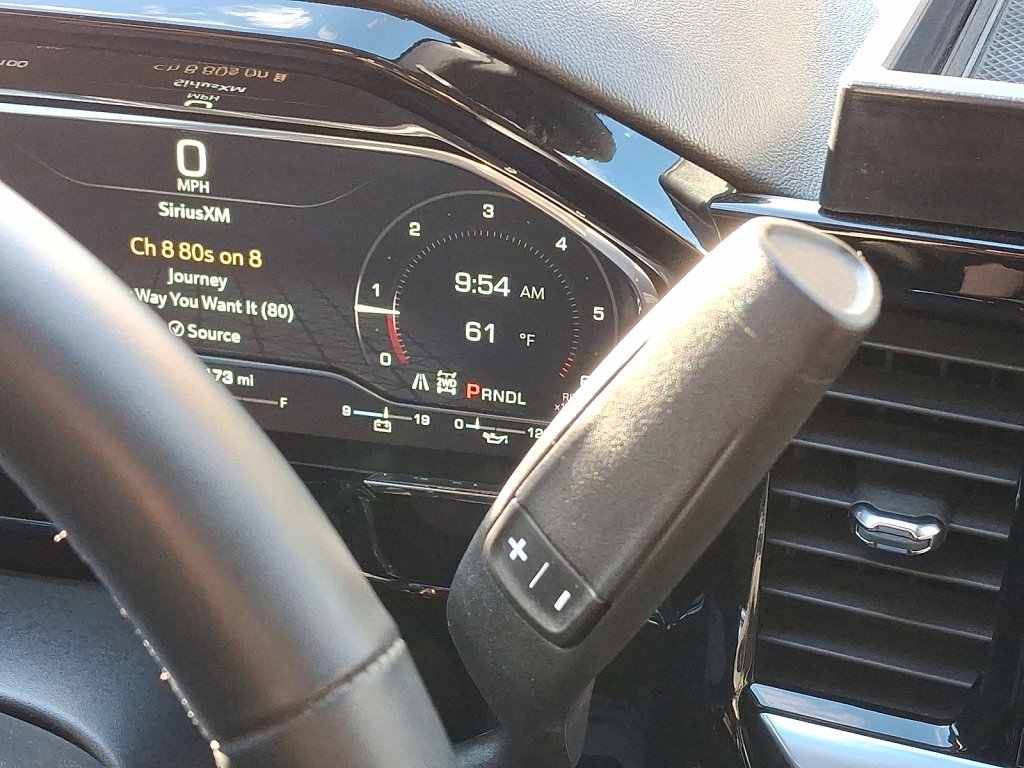 Used 2024 GMC Sierra 1500 Elevation image 29