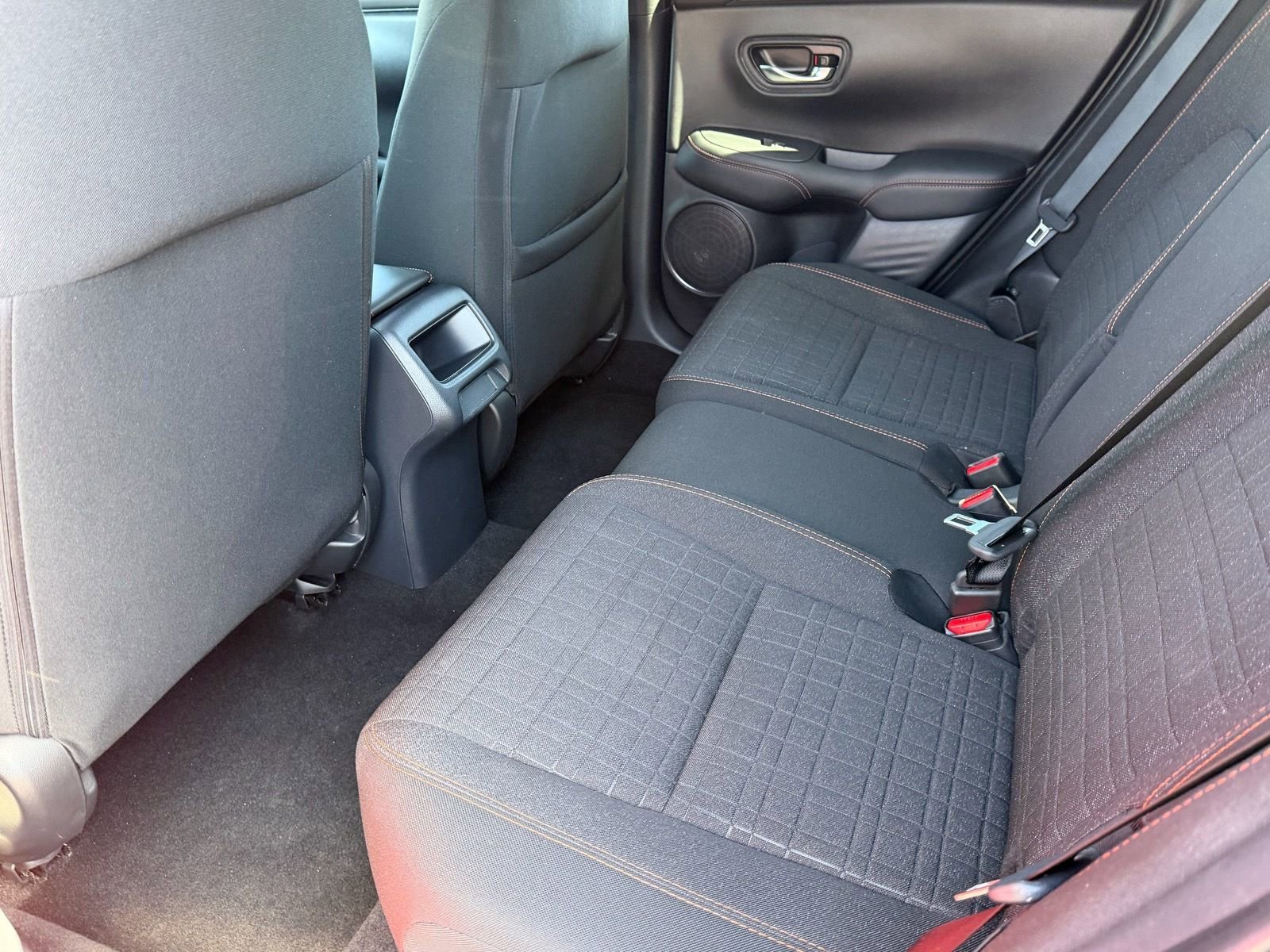 Used 2025 Honda HR-V Sport image 17