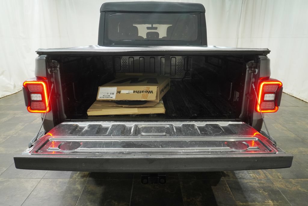 Used 2022 Jeep Gladiator Mojave w/ LED Lighting Group AWD/4WD image 6