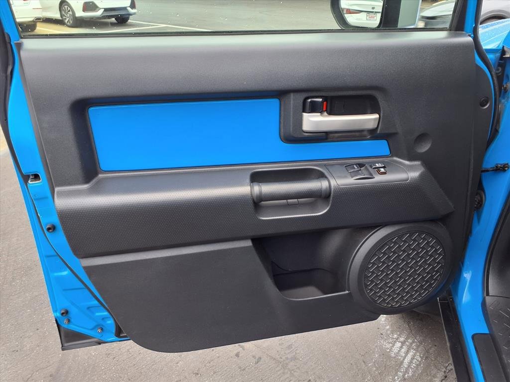 Used 2007 Toyota FJ Cruiser 4WD image 14