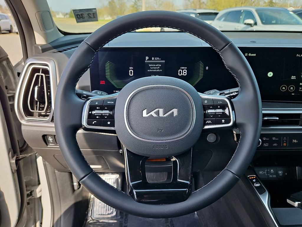 Used 2025 Kia Sorento S FWD image 21
