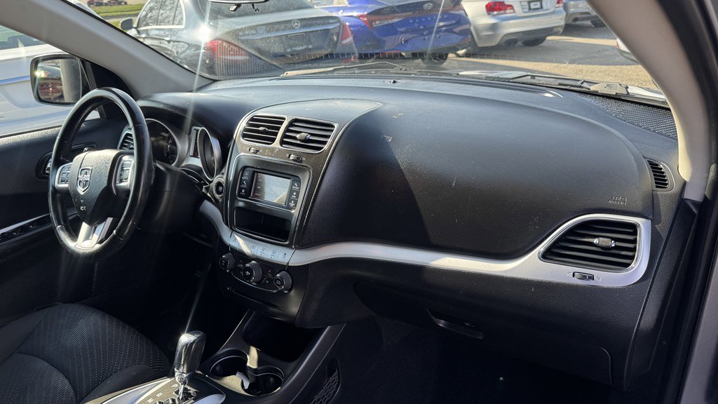 Used 2018 Dodge Journey SE w/ Popular Equipment Group FWD image 28