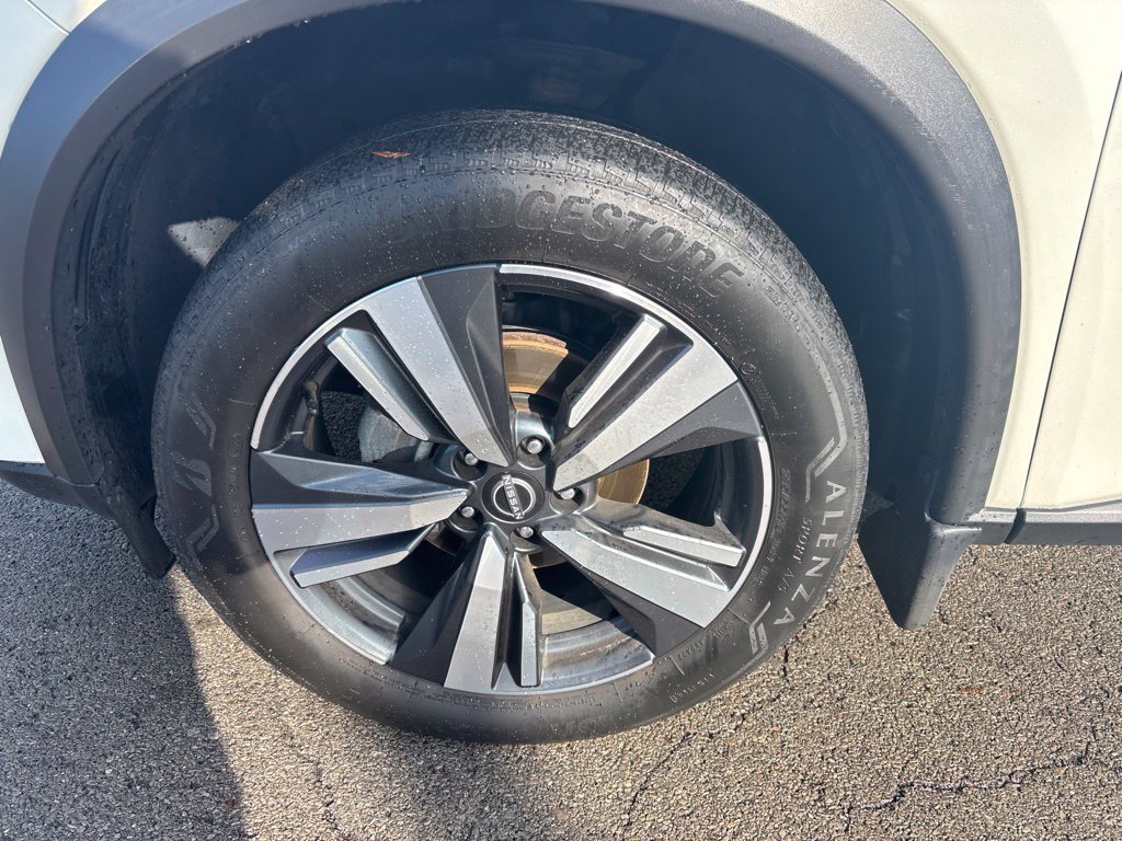 Certified 2023 Nissan Rogue SL AWD/4WD image 12