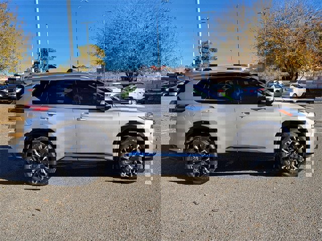 Certified 2025 Nissan Rogue Platinum w/ Platinum Premium Package image 3