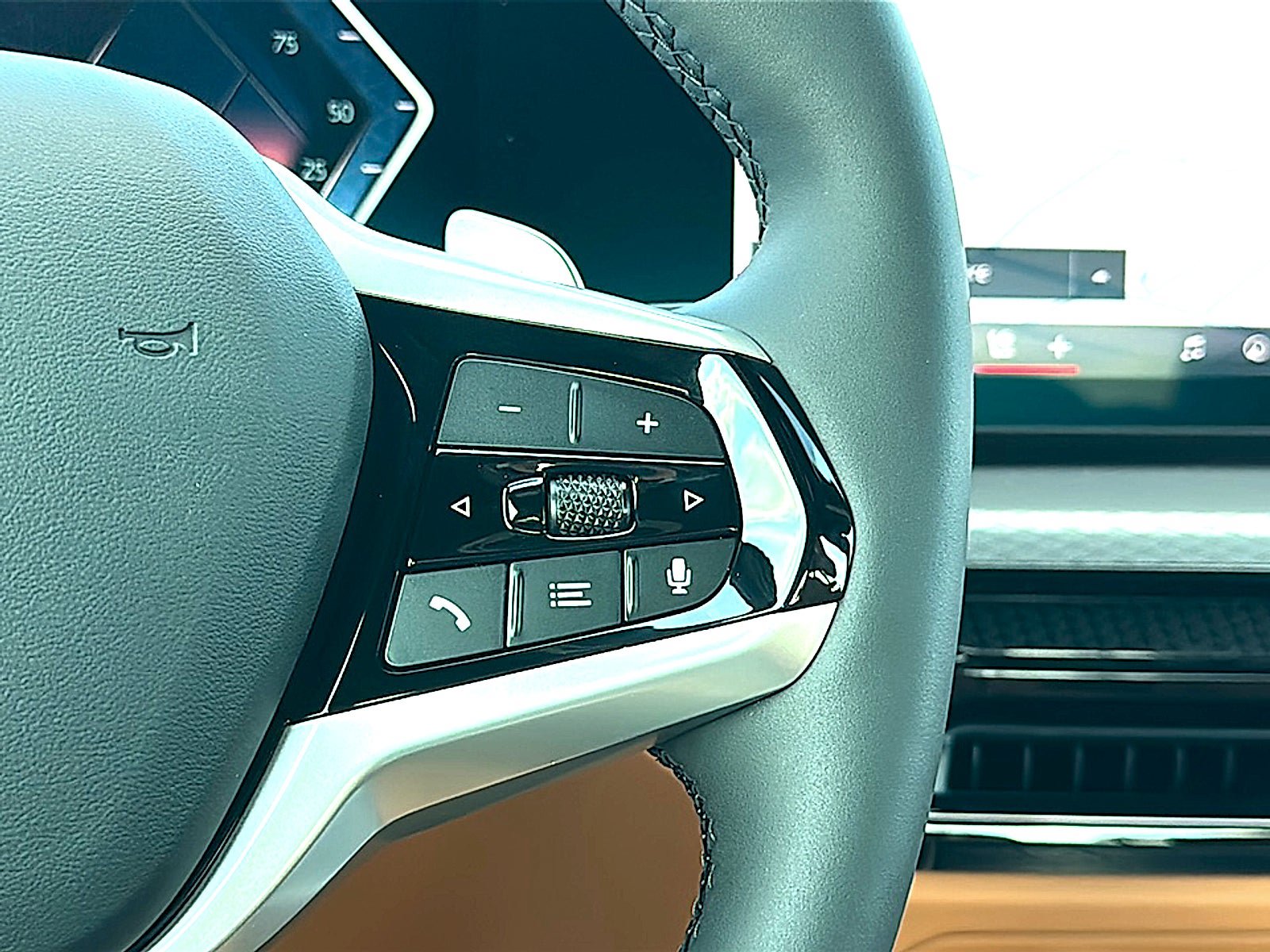 New 2026 BMW 330i Sedan w/ Premium Package RWD image 19