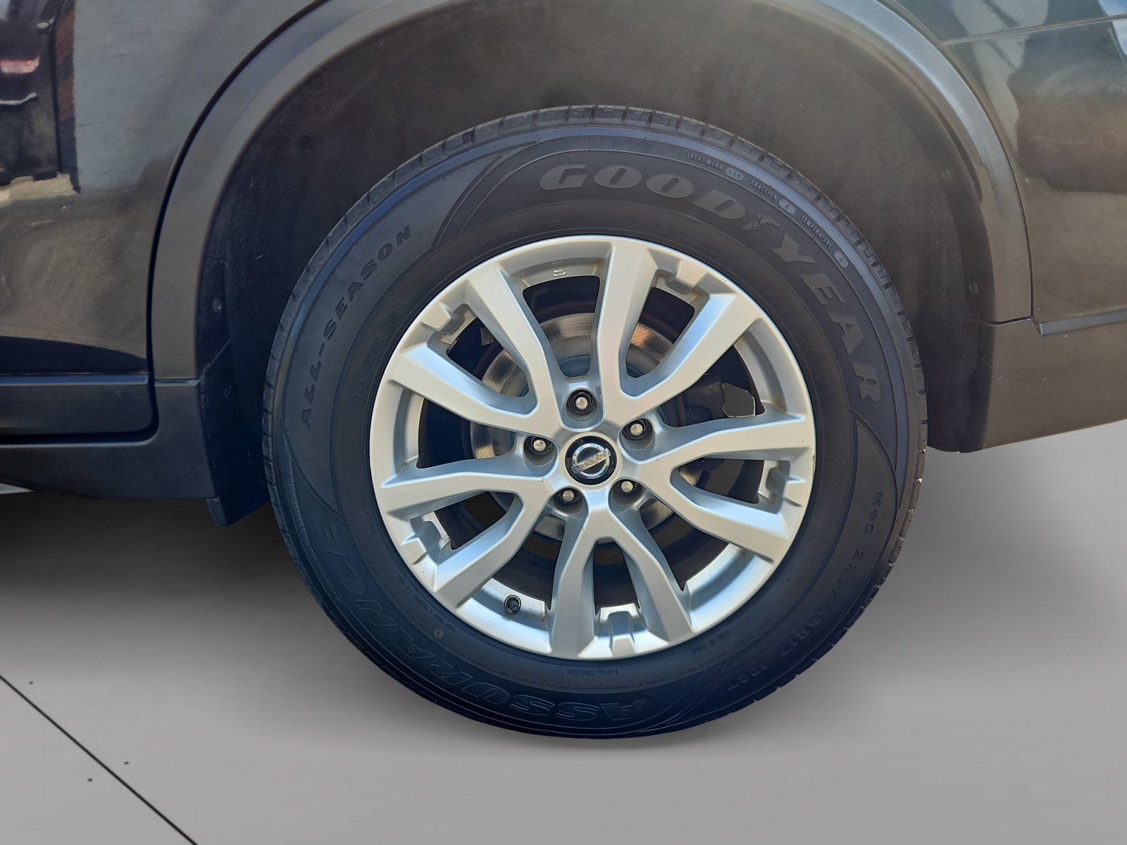 Used 2017 Nissan Rogue SV FWD image 15