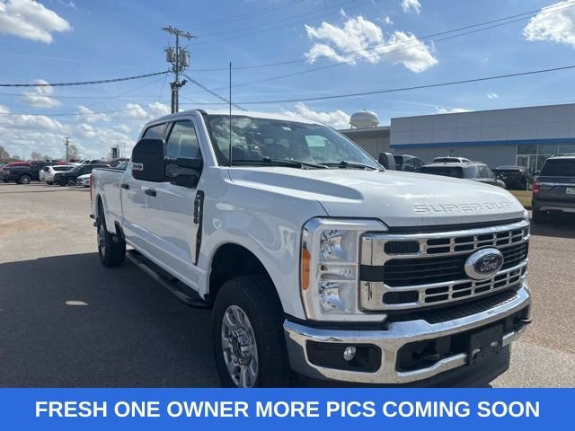 Used 2023 Ford F350 XLT w/ FX4 Off-Road Package image 5