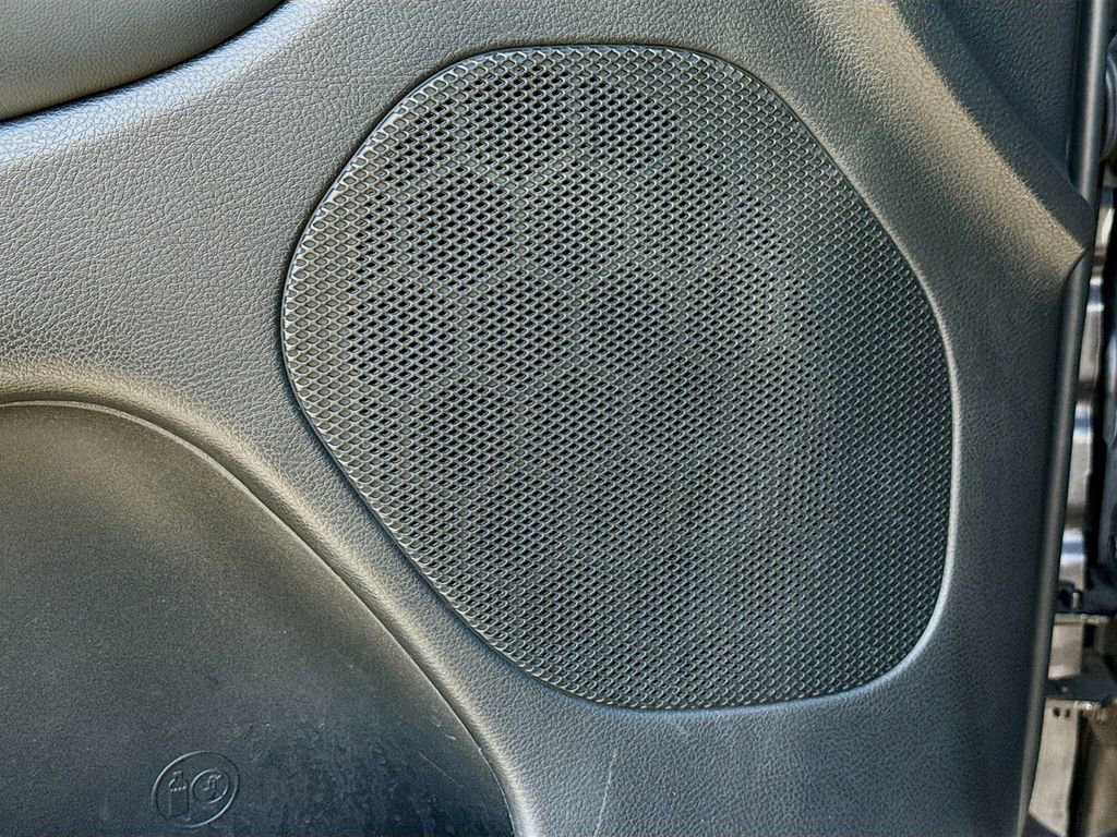 Used 2020 Jeep Grand Cherokee Limited image 23